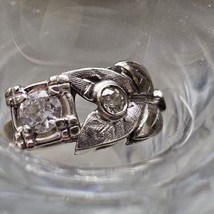 1920's Art Deco 14K White Gold engagement ring